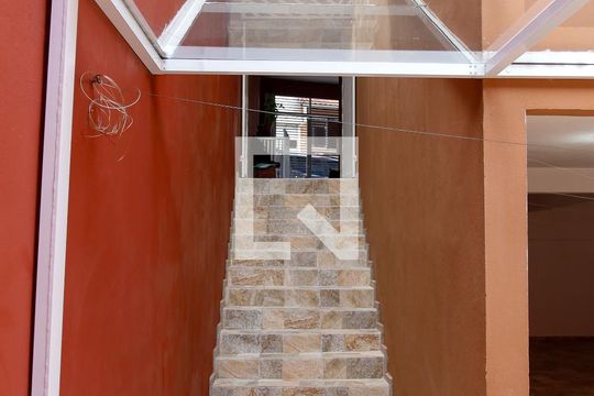 Área comum de casa à venda com 3 quartos, 214m² em Jardim Roberto, Osasco