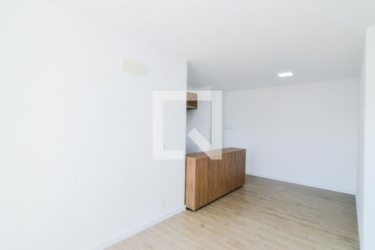 Sala de apartamento à venda com 2 quartos, 68m² em Vila Galvão, Guarulhos