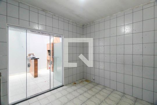 Cozinha de casa para alugar com 3 quartos, 100m² em Cidade Satelite Santa Barbara, São Paulo