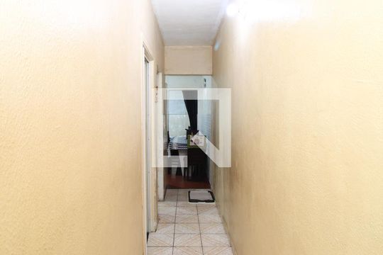 Corredor de casa à venda com 2 quartos, 258m² em Vila Medeiros, São Paulo