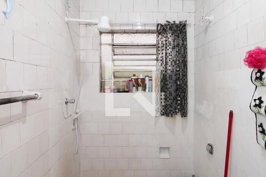 Banheiro de casa à venda com 2 quartos, 258m² em Vila Medeiros, São Paulo
