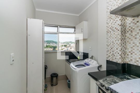 Área de Serviço de apartamento para alugar com 3 quartos, 88m² em Brás de Pina, Rio de Janeiro