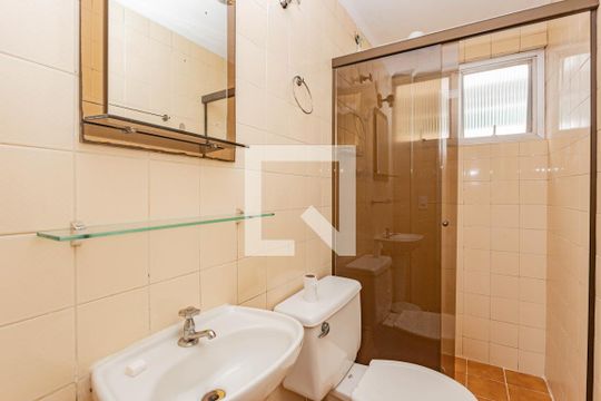 Banheiro de apartamento à venda com 1 quarto, 34m² em Liberdade, São Paulo