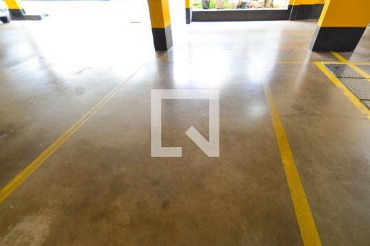 Garagem de apartamento para alugar com 3 quartos, 100m² em Cidade Nova, Belo Horizonte