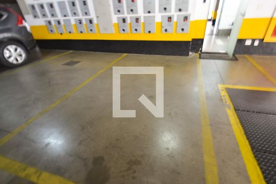 Garagem de apartamento para alugar com 3 quartos, 100m² em Cidade Nova, Belo Horizonte