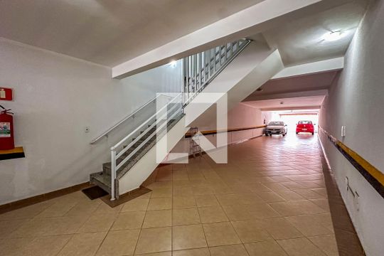 Garagem de apartamento para alugar com 2 quartos, 83m² em Vila Alzira, Santo André