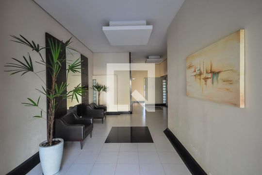 Hall Social de apartamento à venda com 2 quartos, 74m² em Jardim Ampliacao, São Paulo