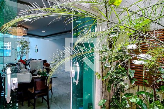 Varanda da Sala de casa à venda com 4 quartos, 480m² em Vila Bertioga, São Paulo
