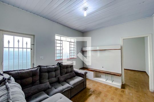Casa para alugar com 3 quartos, 136m² em Vila Oratorio, São Paulo