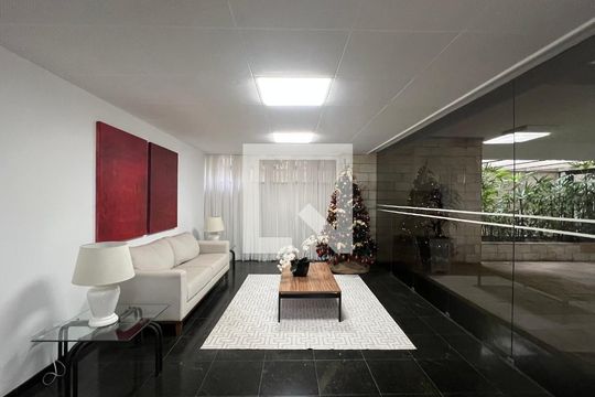 Hall de entrada de apartamento para alugar com 2 quartos, 128m² em Jardim Paulista, São Paulo