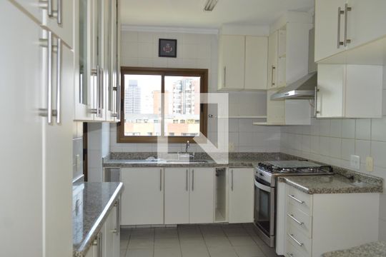 Cozinha de apartamento à venda com 3 quartos, 110m² em Jardim Vila Mariana, São Paulo