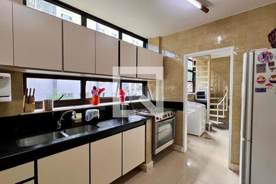 cozinha de apartamento à venda com 4 quartos, 300m² em Anchieta, Belo Horizonte