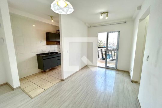 Sala de apartamento à venda com 2 quartos, 47m² em Jardim Vila Galvão, Guarulhos