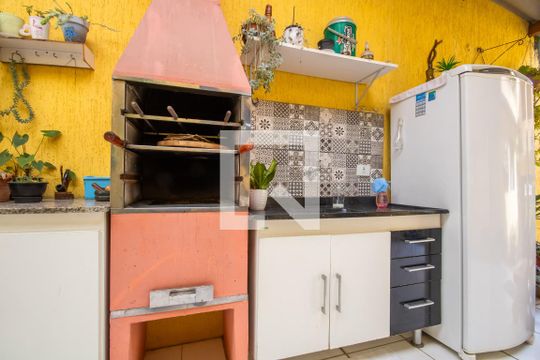 Área comum - Churrasqueira de casa à venda com 3 quartos, 293m² em Km 18, Osasco
