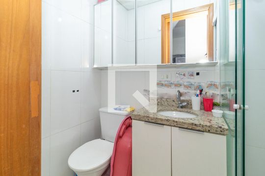 Banheiro de apartamento à venda com 2 quartos, 37m² em Penha de França, São Paulo