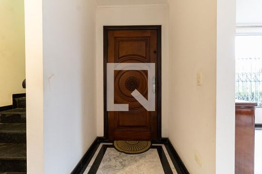 Entrada de casa à venda com 4 quartos, 290m² em Jardim da Saúde, São Paulo