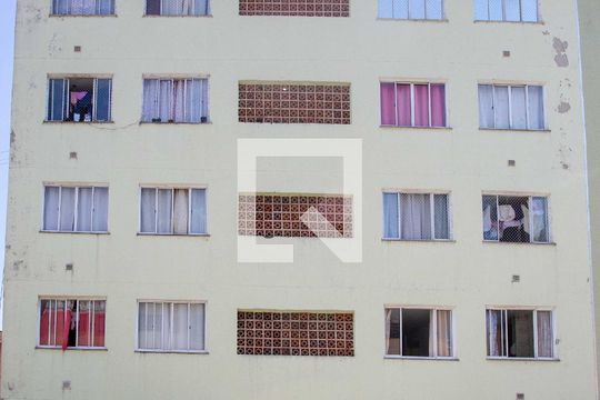 Fachada do bloco de apartamento à venda com 2 quartos, 46m² em Campanário, Diadema