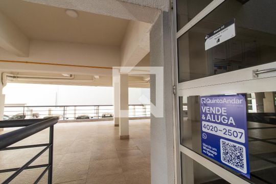 Placa de apartamento à venda com 2 quartos, 53m² em Ponte Preta, Campinas