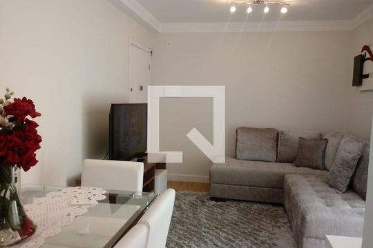 Apartamento à venda com 2 quartos, 57m² em Vila Rosalia, Guarulhos