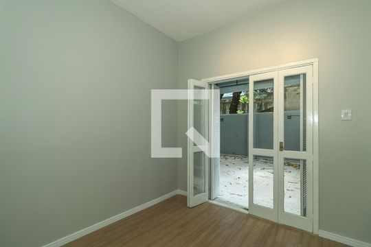 Quarto 2 de apartamento à venda com 2 quartos, 120m² em Rio Branco, Porto Alegre