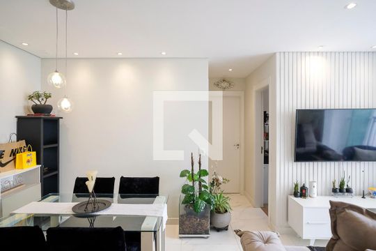 Sala de apartamento à venda com 2 quartos, 52m² em Rudge Ramos, São Bernardo do Campo