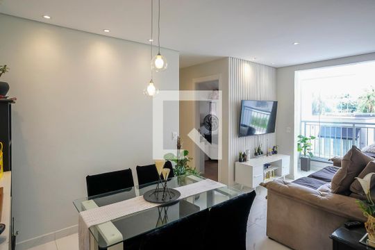 Sala de apartamento à venda com 2 quartos, 52m² em Rudge Ramos, São Bernardo do Campo