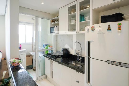 Cozinha de apartamento à venda com 2 quartos, 52m² em Rudge Ramos, São Bernardo do Campo