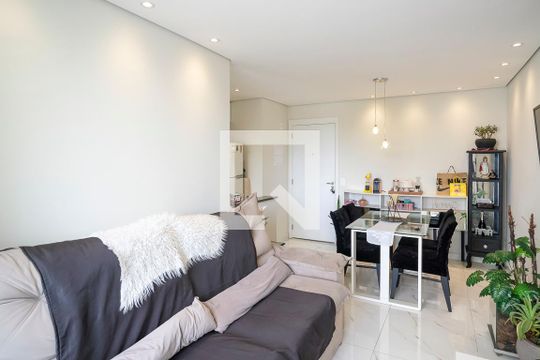 Sala de apartamento à venda com 2 quartos, 52m² em Rudge Ramos, São Bernardo do Campo