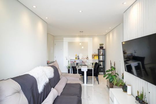 Sala de apartamento à venda com 2 quartos, 52m² em Rudge Ramos, São Bernardo do Campo