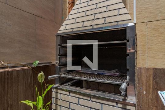 Área externa de apartamento à venda com 2 quartos, 74m² em Petrópolis, Porto Alegre