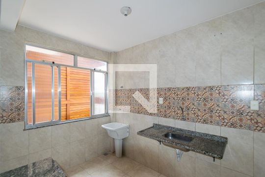 Cozinha de apartamento para alugar com 2 quartos, 60m² em Brás de Pina, Rio de Janeiro