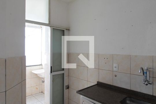 Cozinha e Área de Serviço de apartamento à venda com 3 quartos, 60m² em Jaqueline, Belo Horizonte