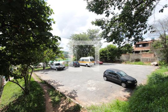 Garagem de apartamento à venda com 3 quartos, 60m² em Jaqueline, Belo Horizonte