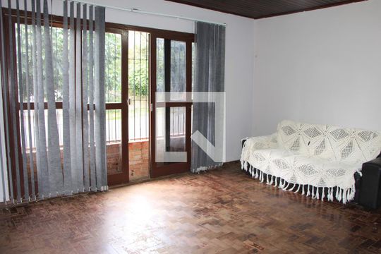 Casa à venda com 3 quartos, 175m² em Jardim Carvalho, Porto Alegre