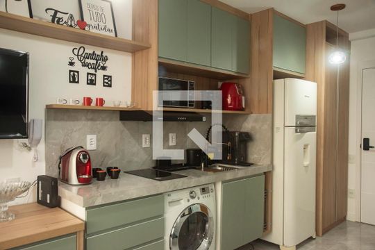 Cozinha de kitnet/studio à venda com 1 quarto, 25m² em Vila Clementino, São Paulo