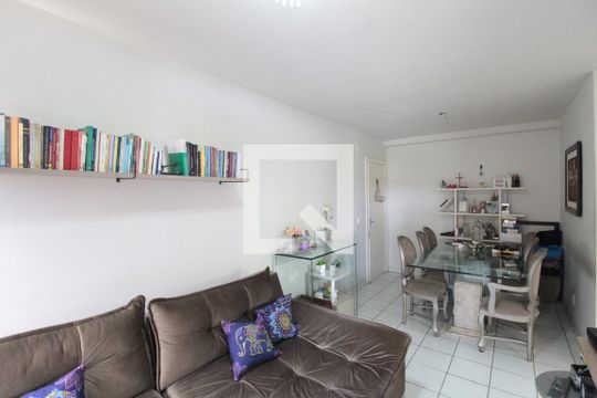 Sala de apartamento à venda com 2 quartos, 60m² em Parque São Pedro, Belo Horizonte