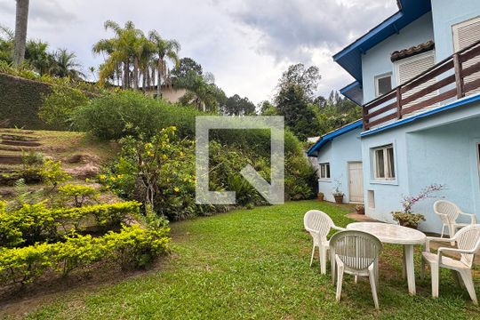 Quintal de casa de condomínio à venda com 4 quartos, 450m² em Alphaville, Santana de Parnaíba