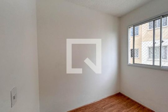 Quarto 1 de apartamento à venda com 2 quartos, 32m² em Piqueri, São Paulo