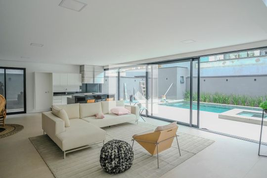 Sala de casa de condomínio à venda com 5 quartos, 800m² em Cerâmica, São Caetano do Sul