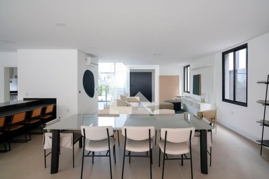 Sala de casa de condomínio à venda com 5 quartos, 800m² em Cerâmica, São Caetano do Sul