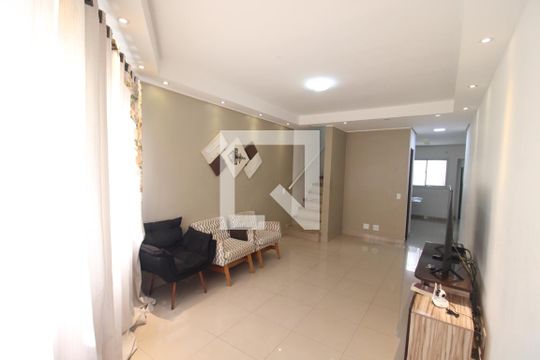 Sala de casa de condomínio à venda com 3 quartos, 170m² em Casa Verde Alta, São Paulo