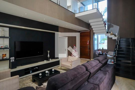Sala de casa de condomínio à venda com 3 quartos, 420m² em Cerâmica, São Caetano do Sul