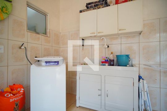 Área de Serviço de casa à venda com 5 quartos, 152m² em São João, Porto Alegre