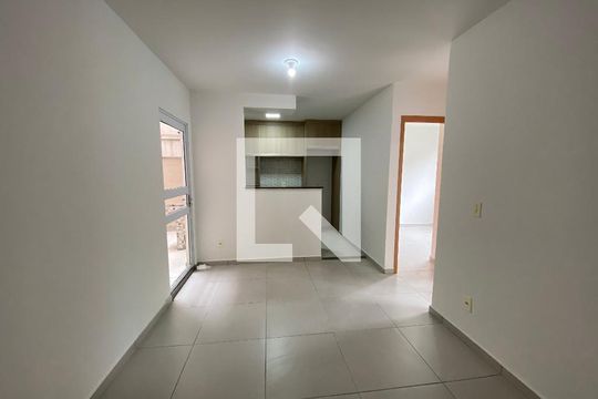 Sala de apartamento à venda com 2 quartos, 40m² em Rondônia, Novo Hamburgo