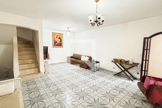 Sala de casa para alugar com 3 quartos, 280m² em Parque Novo Oratório, Santo André