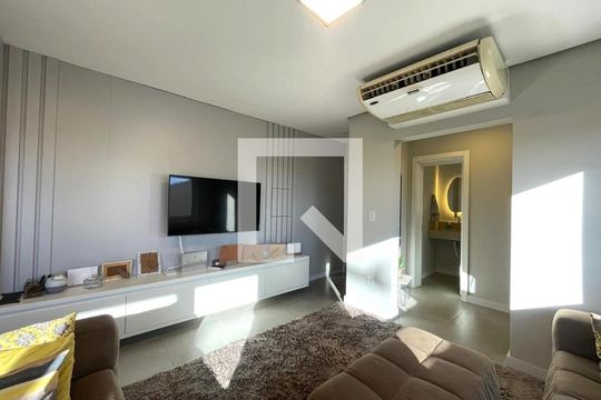 Sala de casa à venda com 3 quartos, 183m² em Cristo Rei, São Leopoldo