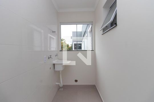 Área de Serviço de apartamento para alugar com 2 quartos, 48m² em Vila Mazzei, São Paulo