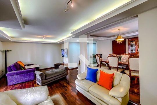 Sala de apartamento à venda com 3 quartos, 227m² em Água Rasa, São Paulo