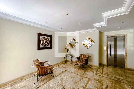 Área comum de apartamento à venda com 3 quartos, 227m² em Água Rasa, São Paulo