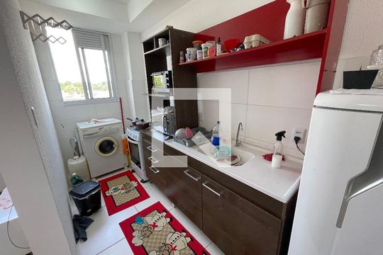 Cozinha de apartamento à venda com 2 quartos, 51m² em Feitoria, São Leopoldo